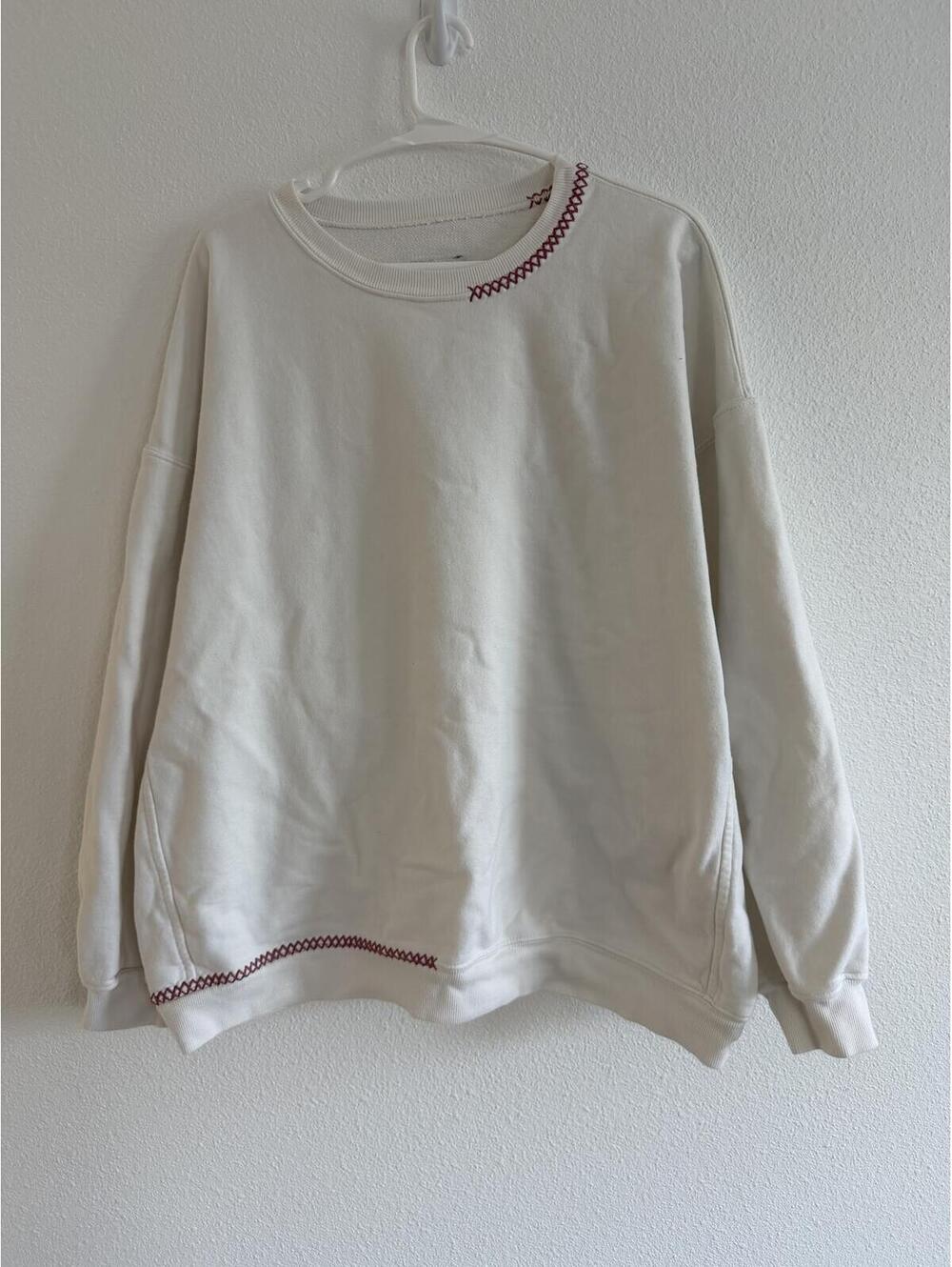 Daily Drills Oversized Embroidered Sweatshirt Sz L Athleisure Activewear